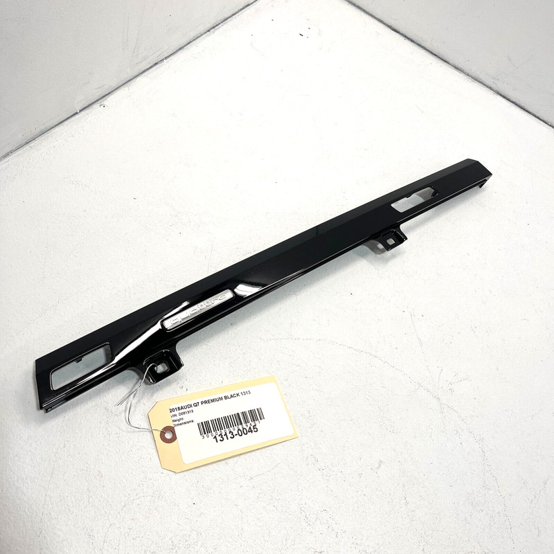 Dash Dashboard Right Side Bezel Molding Trim Cover Panel AUDI Q7 2017-2019 OEM