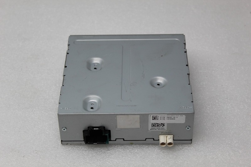 Genuine Tesla Model X Radio Receiver Tuner Module 1052323-00-A OEM