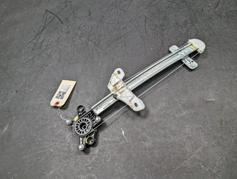 Rear Right Door Window Regulator 2022 Honda Accord 72710-TVA-A01 2018 2019 -2023
