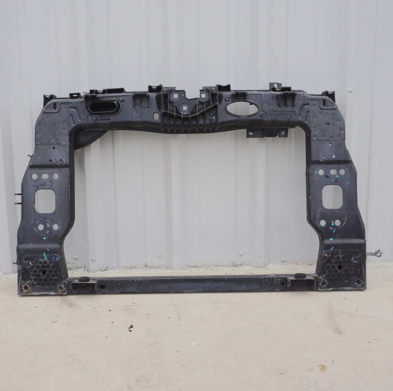 2014 - 2020 Fiat 500L Radiator Support Core 68307073AA OEM