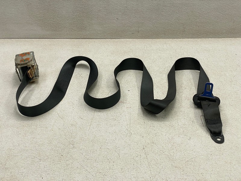 11-14 DODGE CHALLEGNGER SXT REAR RIGHT PASS SIDE SEAT BELT RETRACTOR OEM LOT767