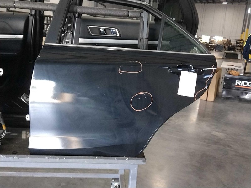 2017 Toyota Camry Left Door Black Dented & Scratched 4DR Sedan 611822