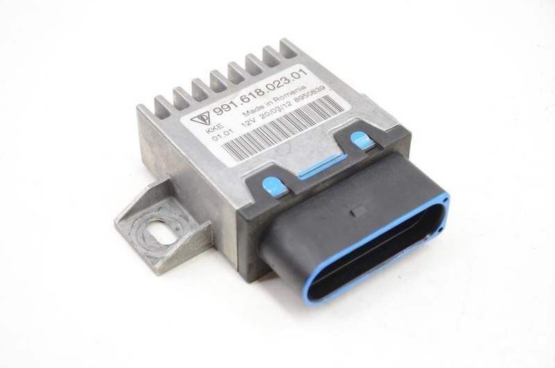 2013-2016 Porsche Boxster S Fuel Pump Control Module 99161802301