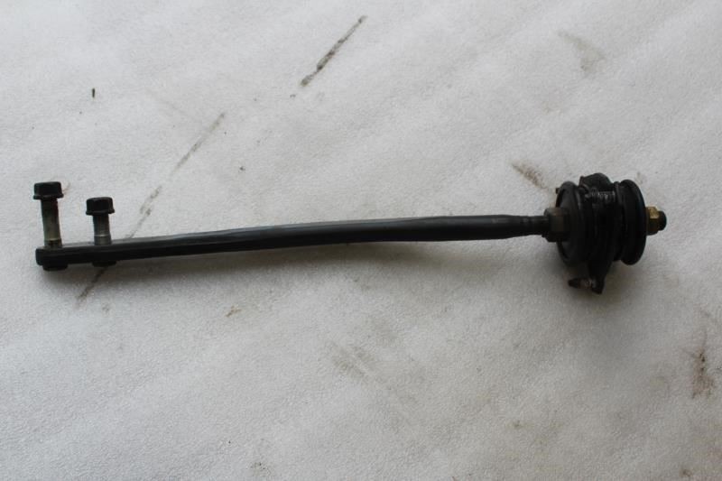 1994 LEXUS LS400 RIGHT PASSENGER SIDE FRONT LOWER CONTROL ARM CURVED