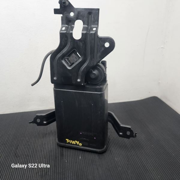 2001-2002 Toyota 4Runner Fuel Vapor Canister Assembly OEM 77740-35482