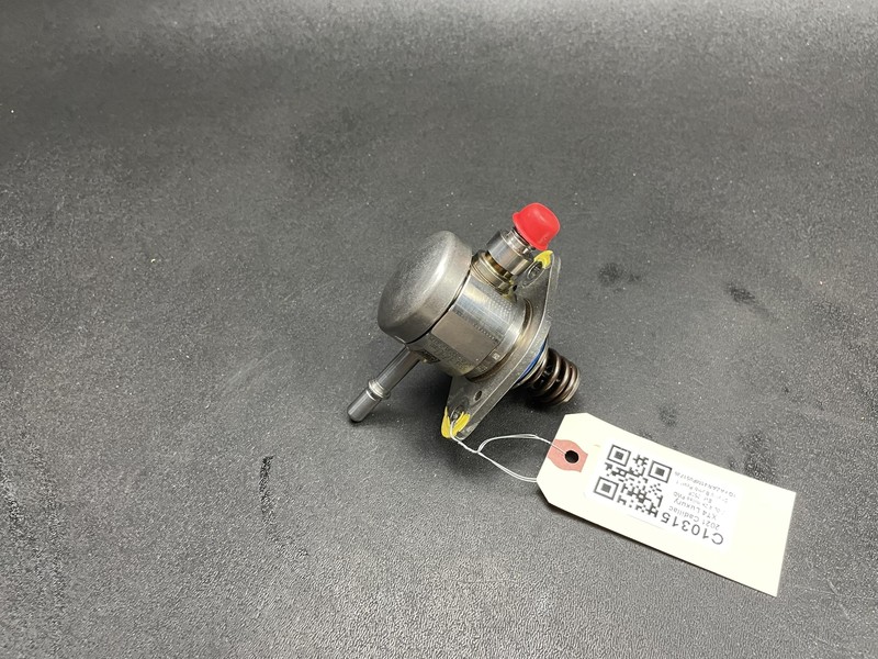 High Pressure Fuel Pump 2021 Cadillac XT4 55513730 2019 2020 2022