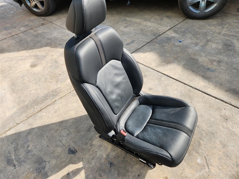 2023-2024 Honda Pilot Front Left Driver Seat Touring Model Black Color Seat Only