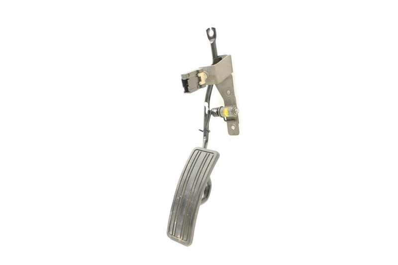 1984-1985 Nissan 300ZX Z31 2+0 Accelerator Gas Pedal with Pressure Switch