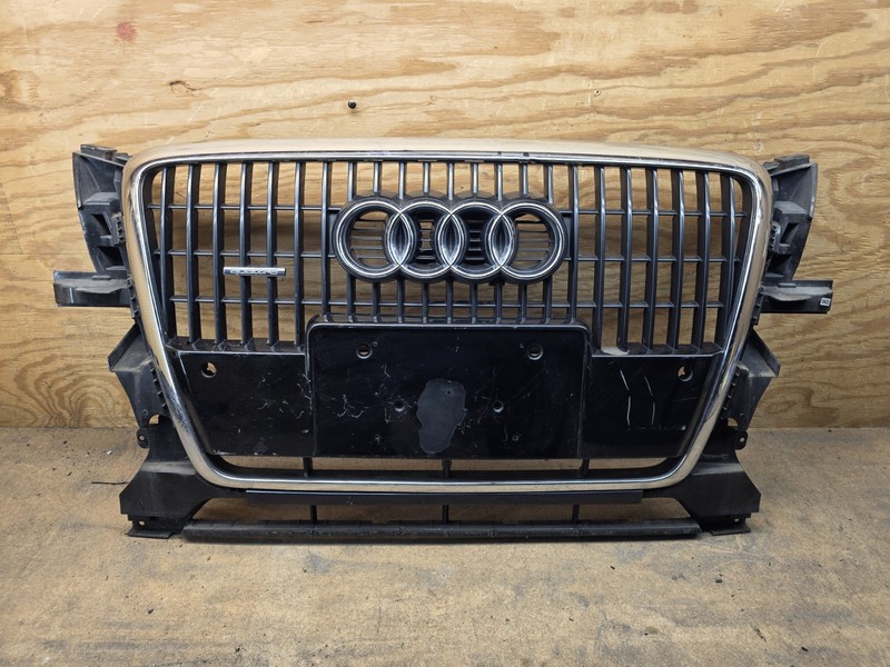 2009 2010 2011 2012 AUDI Q5 Quattro S-Line Front Radiator Grille W/ Emblem OEM