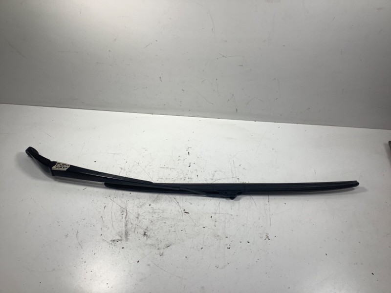 12-15 Honda Civic 4D Left Windshield Wiper 76600-TR0-A01 OEM