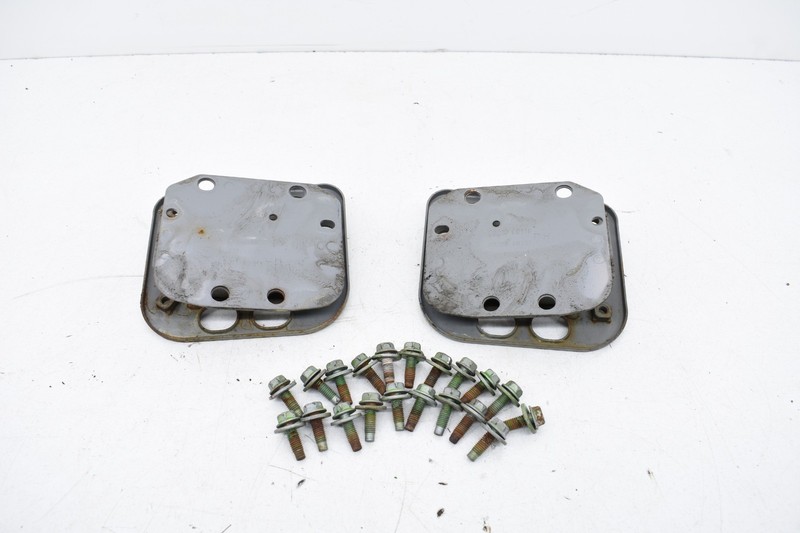2008 Nissan 350Z Coupe Rear Bumper Crash Bar Mounting Bracket Pair Set OEM KW73