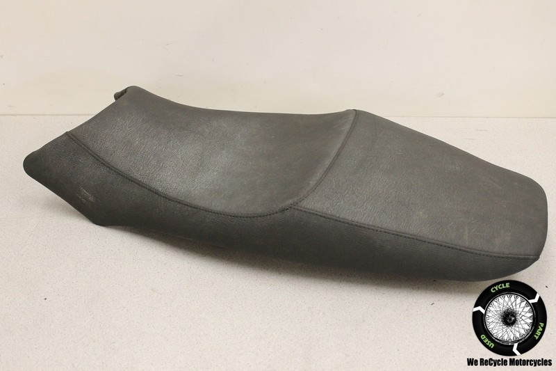 2000 YAMAHA YZF 600 R DRIVER PASSENGER SEAT ASSEMBLY YZF600R YZF600 00