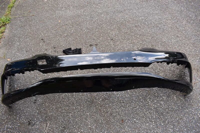 BMW 530I 540I FRONT BUMPER 2017-2020 OEM 5111 727 584 11
