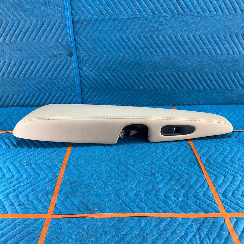 2016-2020 INFINITI QX60 Rear Right Passenger RHDoor Armrest Tim OEM