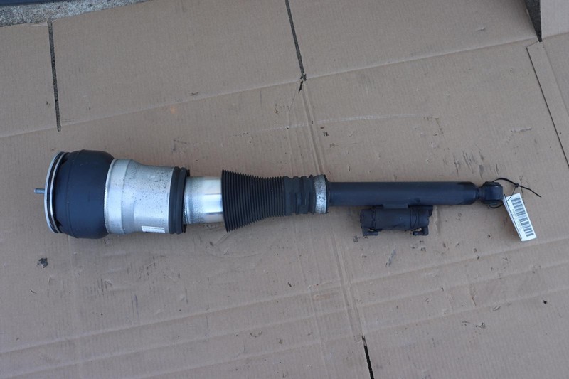 2014-2016 MERCEDES S-CLASS S550 W222 REAR LEFT SIDE SHOCK STRUT ABSORBER OEM