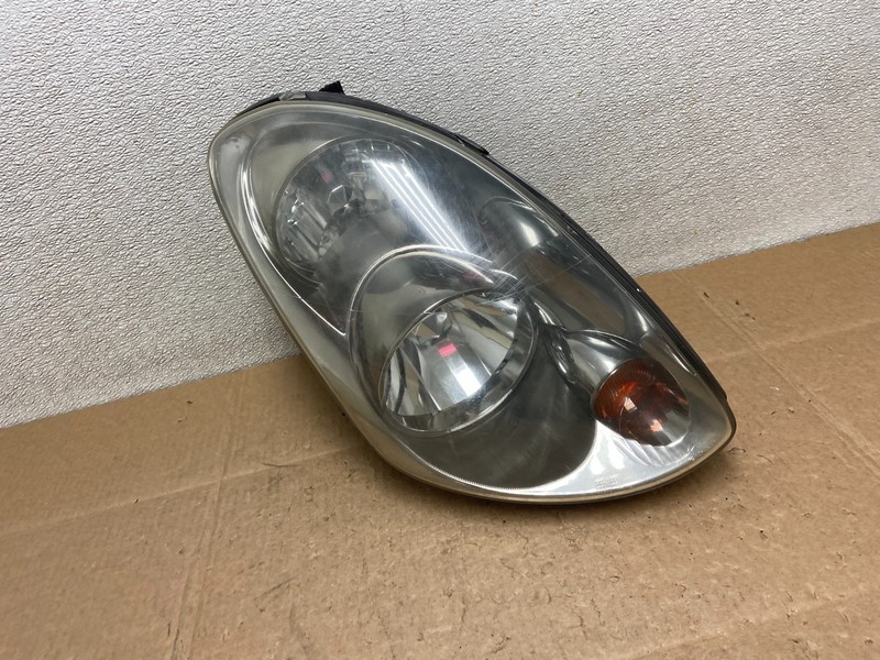 2003 to 2004 Infiniti G35 Right Passenger Side Xenon HID Headlight Oem Y8817 DW