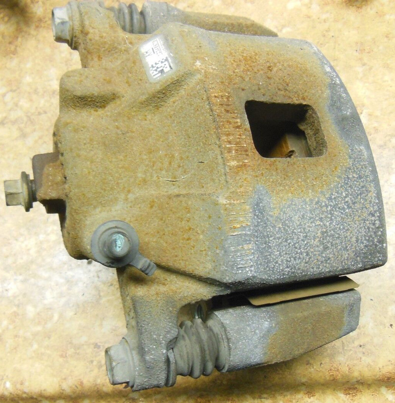 2005 Saturn Ion Left Front Disk Brake Caliper Driver Side