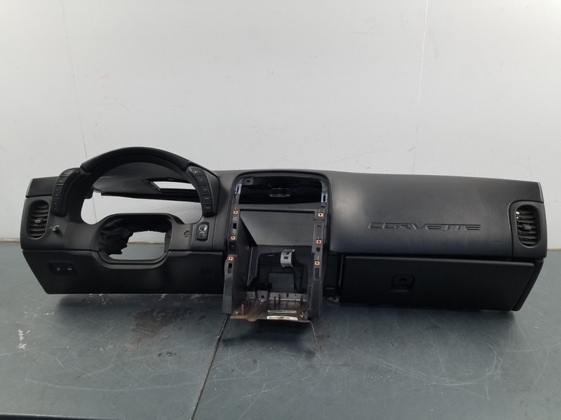 2011 Chevy Corvette Grand Sport Dash Panel #1098 Q5