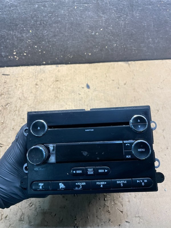 2007 2010 Ford Fusion Mercury Milan Radio Stereo AM/FM CD Player Oem W7021 DG