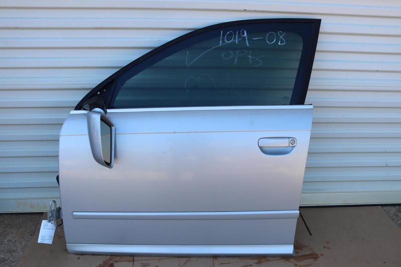 2005-2008 AUDI A4 FRONT LEFT DRIVER DOOR SHELL W/ GLASS & MIRROR SILVER OEM