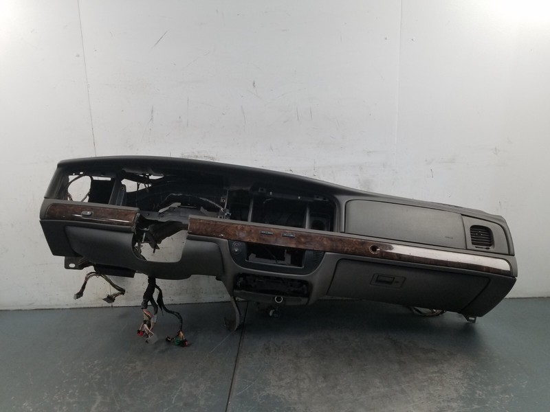2010 Grand Marquis / Crown Vic Victoria Dash Panel #5317 VV4