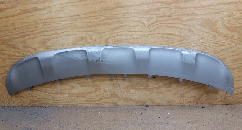 2019 2020 Kia Sorento Front Bumper Valance Skid Plate Spoiler 86565-C6510 OEM