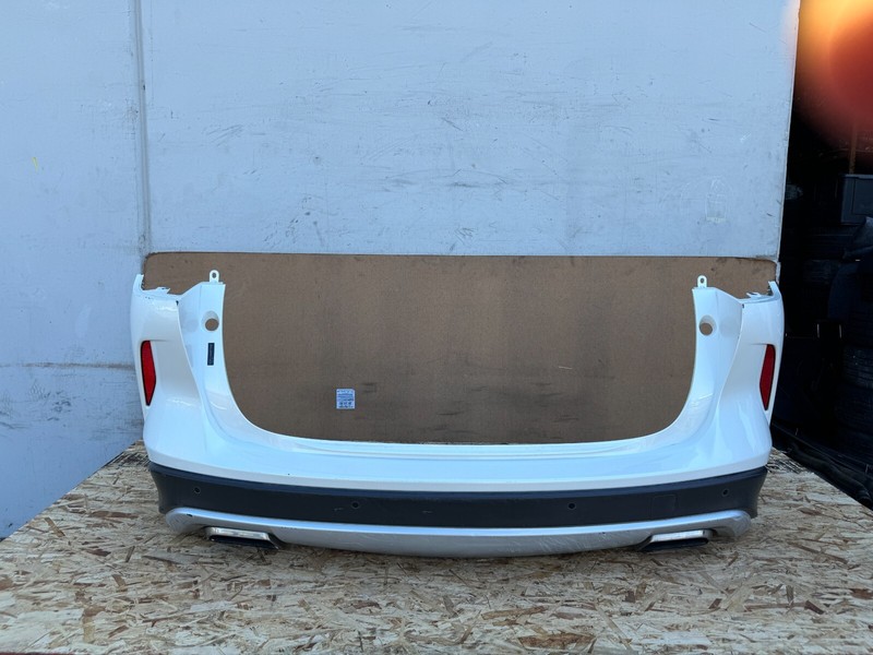 INFINITI QX50 2019-2024 OEM REAR BUMPER COVER W/ PARKING SENSORS ASSEMBLY(WHITE)
