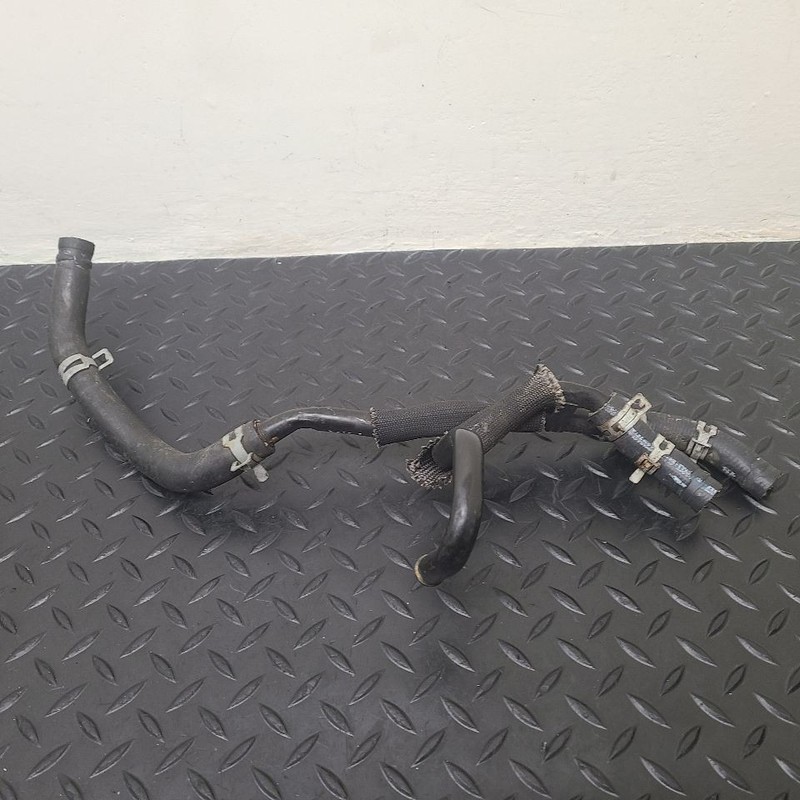 01-06 Ford Escape 3.0L Engine Oil Cooler Outlet Tube Assembly OEM YL8Z-6K743-AA