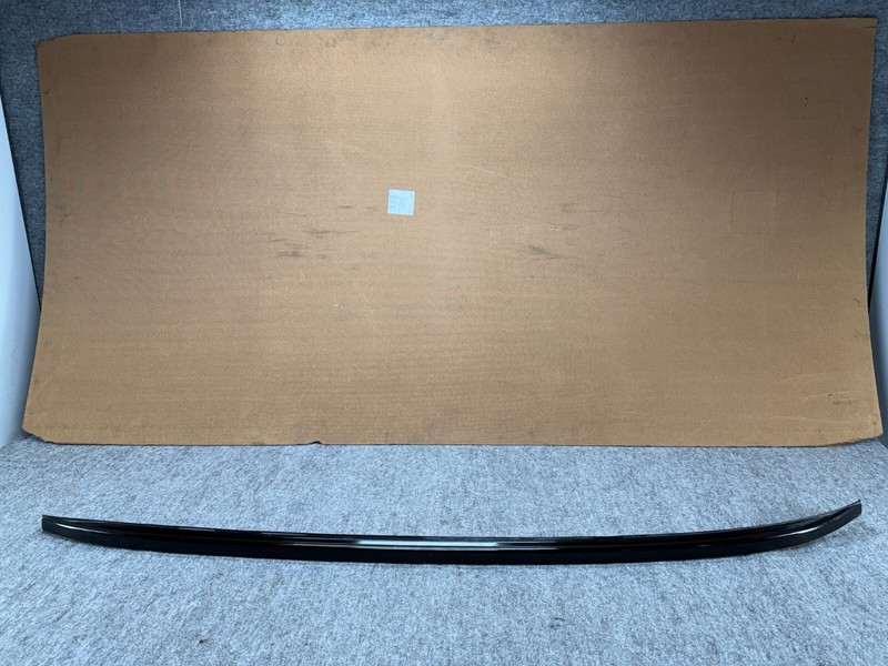 GENESIS GV70 2022-2025 OEM LEFT DRIVER ROOF DRIP BLACK TRIM MOLDING RACK ASSY