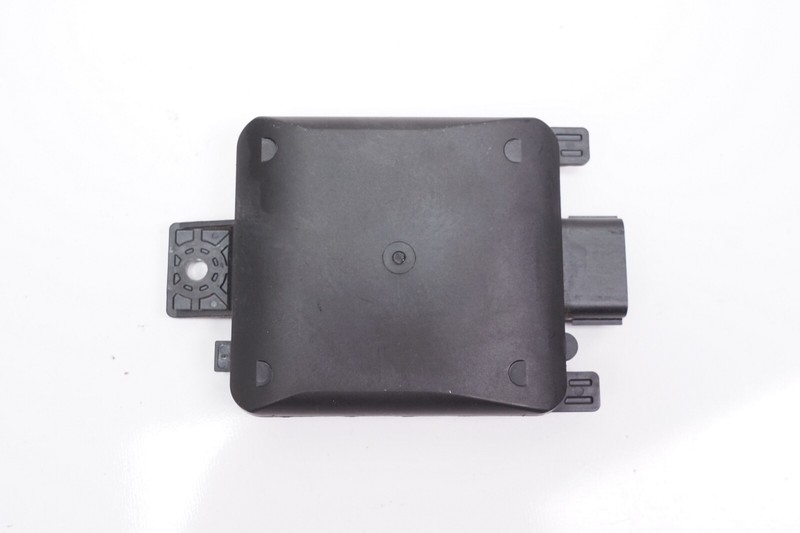 CADILLAC CHEVROLET GMC Right RH Blind Spot Radar Module Sensor OEM 2019 - 2021