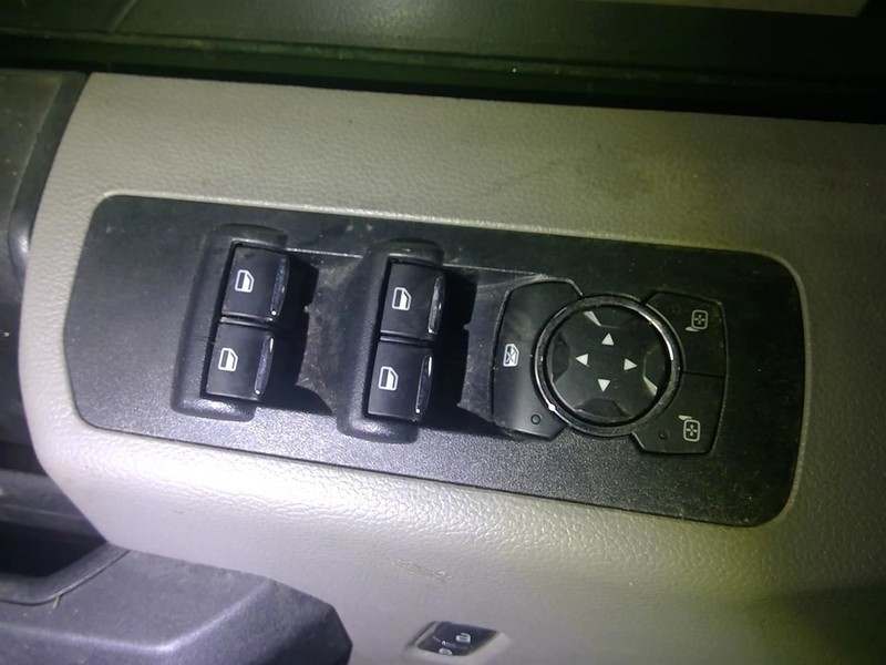 Driver Front Door Switch Driver's Window Fits 15-20 FORD F150 PICKUP 1730578