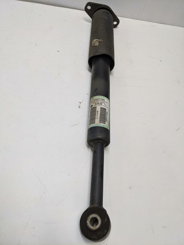Rear Right Left Strut Shock Absorber 68072163AC 2016 Dodge Challenger 2012-2020