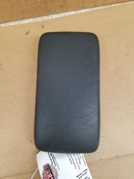 Console Front Floor Base Fits 03-08 MATRIX 255852