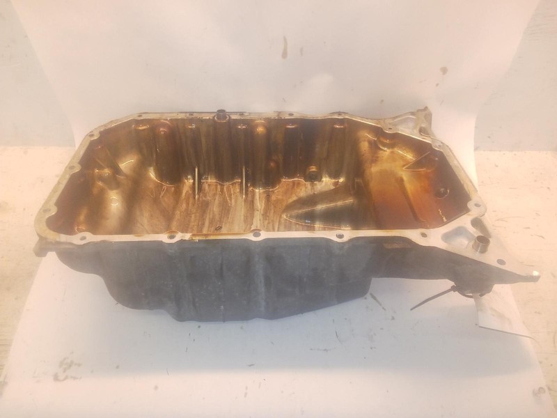 10-'11 HONDA CR-V Oil Pan 2.4L OEM 6 Month Warranty!