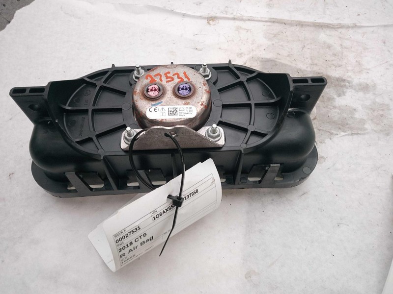 2018 Cadillac CTS Right Instrument Panel Air Bag Black 656611 111K Miles