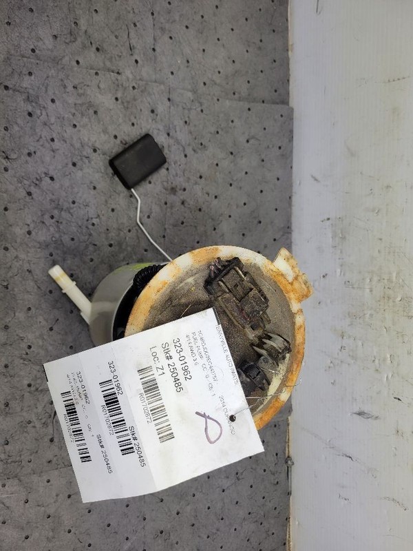 Fuel Pump Assembly Primary Module Unit Fits 11-15 DURANGO 1702872