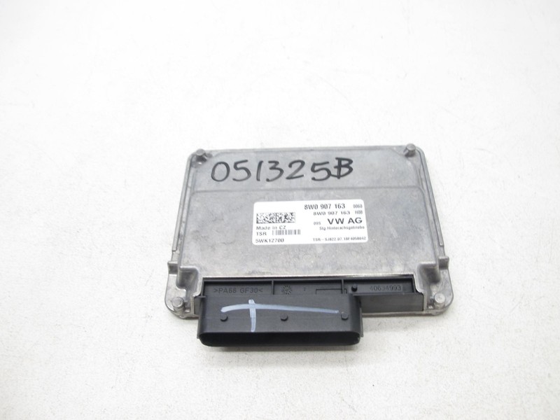 18-21 AUDI B9 A5 S5 A4 S4 S6 S7 SQ5 SQ8 AXLE DIFFERENTIAL CONTROL MODULE OEM 051