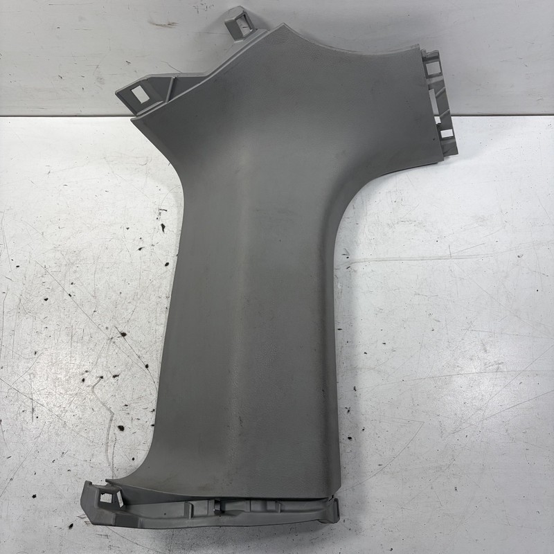 03-06 Honda Element Right C Pillar Upper Trim Cover Gray 84141-SCV-A02ZA OEM