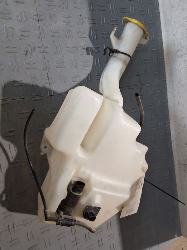 Wash Reservoir Fits 11-20 CARAVAN 3501207