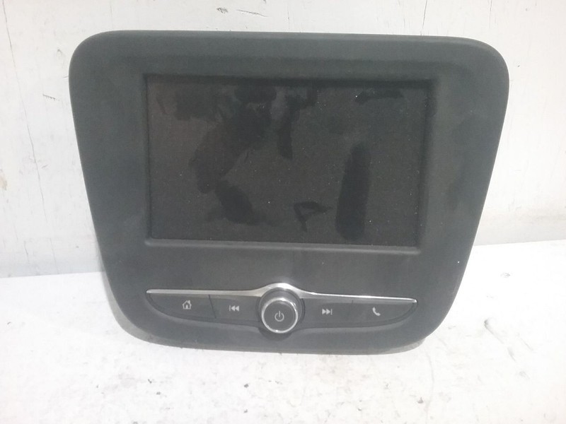 2020-2022 Chevy Silverado 1500 Driver Information Display Screen ID 84664204