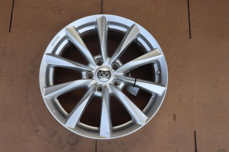 2011-2013 INFINITI G37 WHEEL RIM R18 18X8 ALLOY 10 SPOKE SIVLER OEM