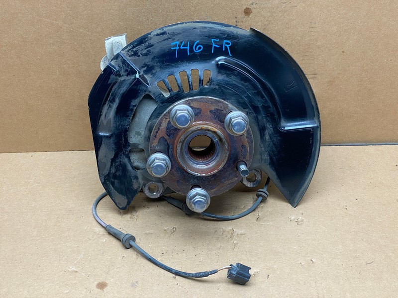 14-20 INFINITI QX60 FRONT RIGHT PASSENGER SIDE SPINDLE KNUCKLE HUB OEM LOT746