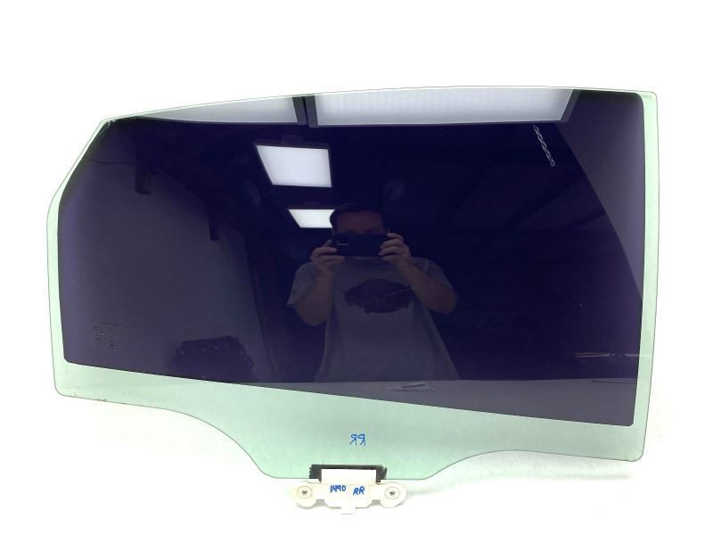 Right Rear Door Window Glass Fits 2015-2017 Chrysler 200 81390 ***NO SHIPPING***
