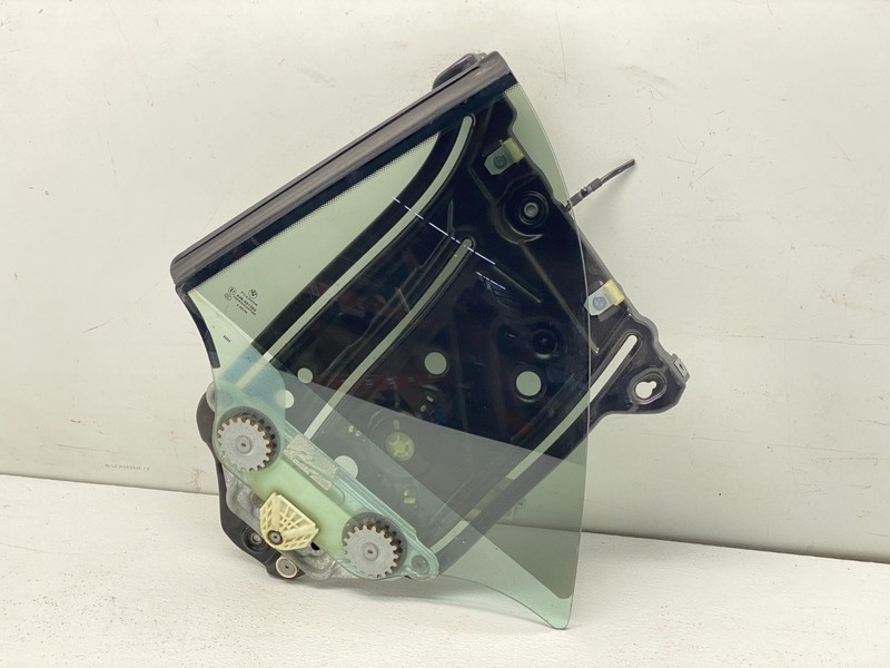 08-14 BMW E88 128 135 Convertible Rear Left Window Regulator Motor Glass OEM✅