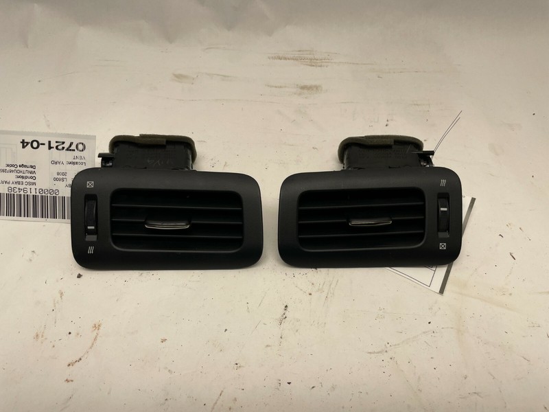 2008-2009 LEXUS LS600 SIDE B PILLAR AC VENT SET LEFT AND RIGHT OEM