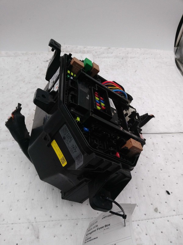 Used Fuse Box Engine fits: 2021 Genesis G70 ID 91955G9621 Grade A