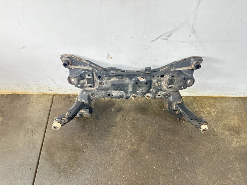 2020-2025 Ford Escape 2.0L AWD Front Suspension Crossmember Subframe oem