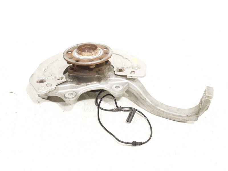 2015-2023 Mercedes C300 W205 RWD Front LEFT Side Spindle Knuckle OEM A0004213520