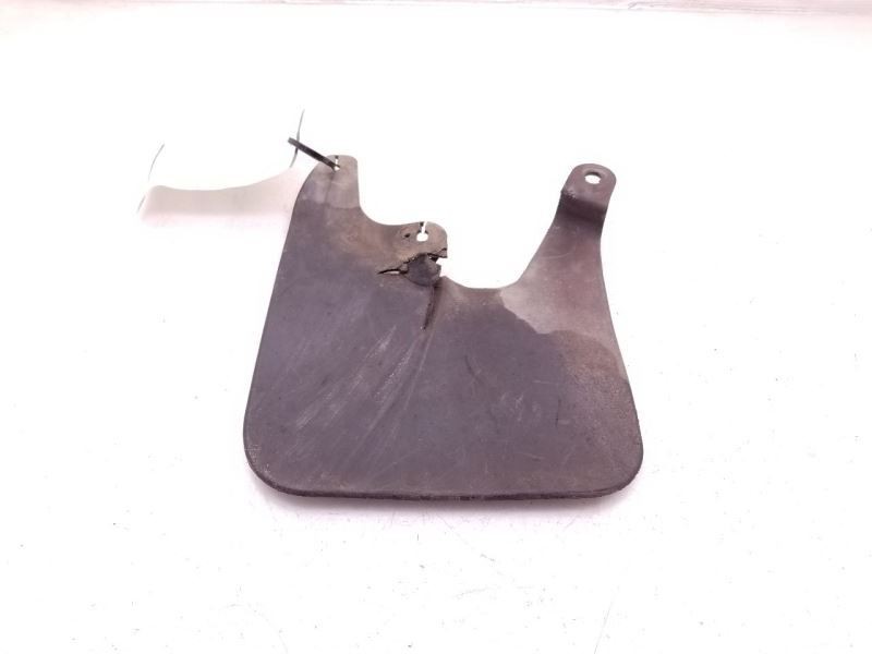 2004 TOYOTA TACOMA SR5 REGULAR CAB DRIVER SIDE FRONT MUD GUARD