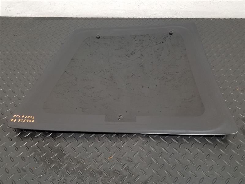 96-18 Chevrolet Express 2500 Right Back Door Glass W/ Privacy OEM 25752121